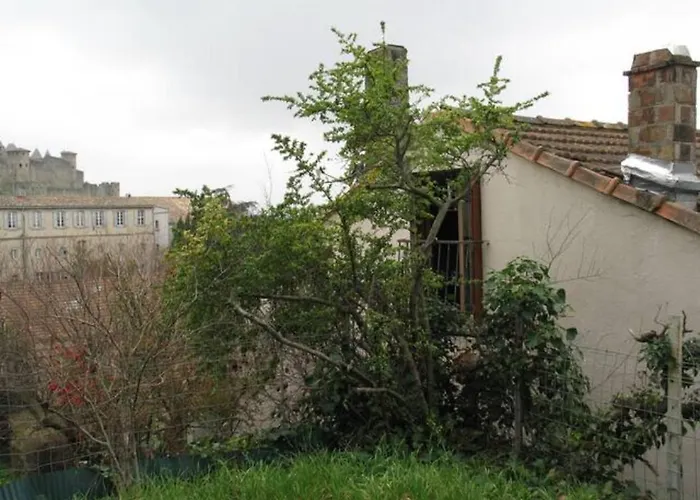 Le Figuier בית נופש קרקסון