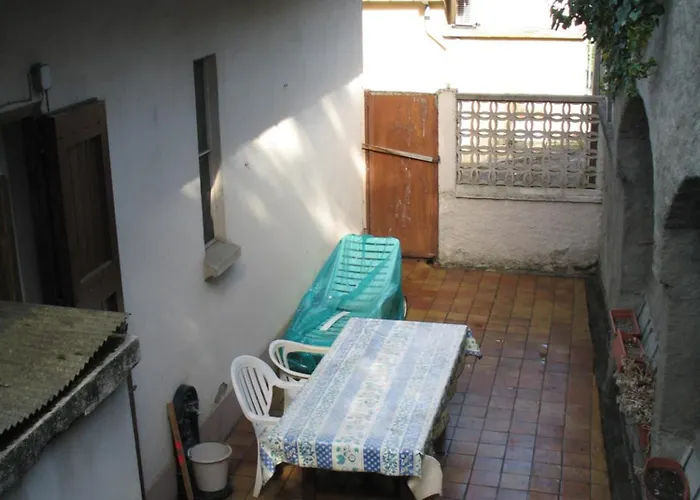 Le Figuier בית נופש קרקסון